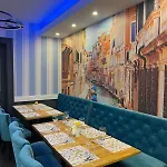Hotel Les Jardins Carol