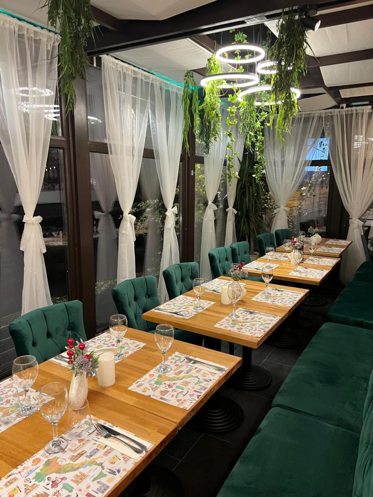 Les Jardins Carol Hotel Bucarest